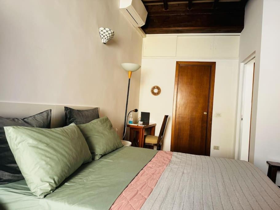 Trastevere Moro Apartment روما المظهر الخارجي الصورة